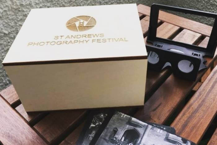 Stereo photograph exhibition boxes